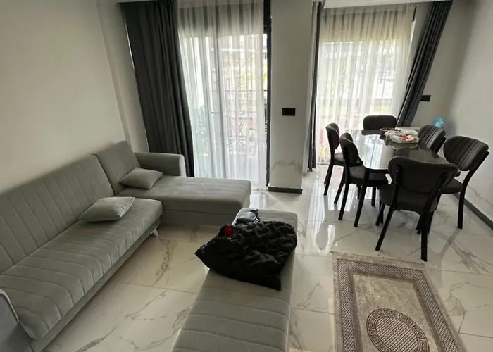 Mertcan Doruk Apartamento Side